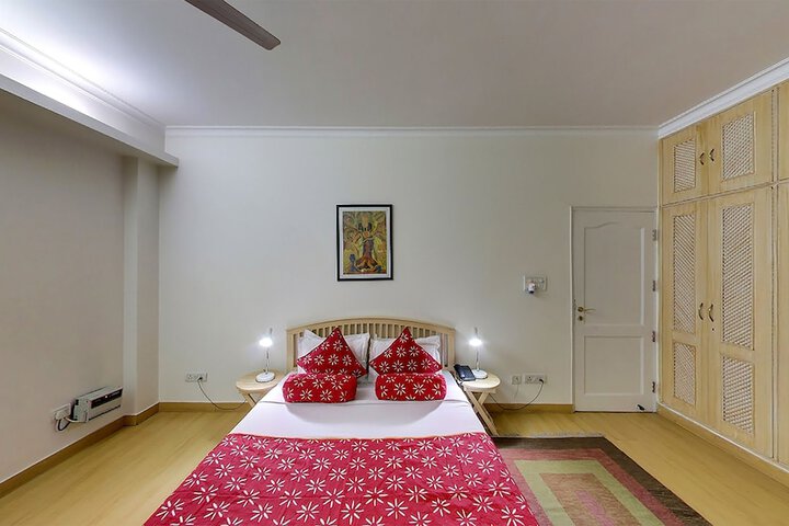 Room 14 of 24