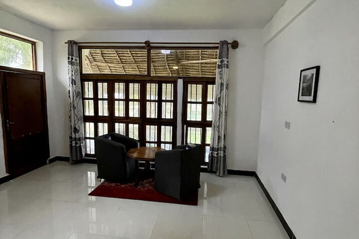 Room 9 of 96