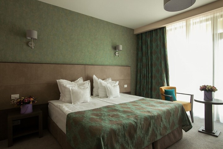 Room 18 of 71
