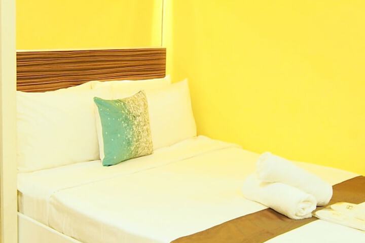 Room 4 of 26
