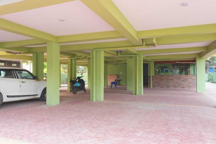 Property Grounds 18 of 21