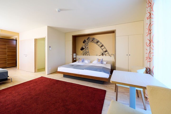 Room 26 of 56