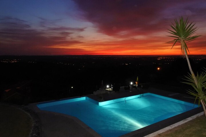 Pool 23 of 55