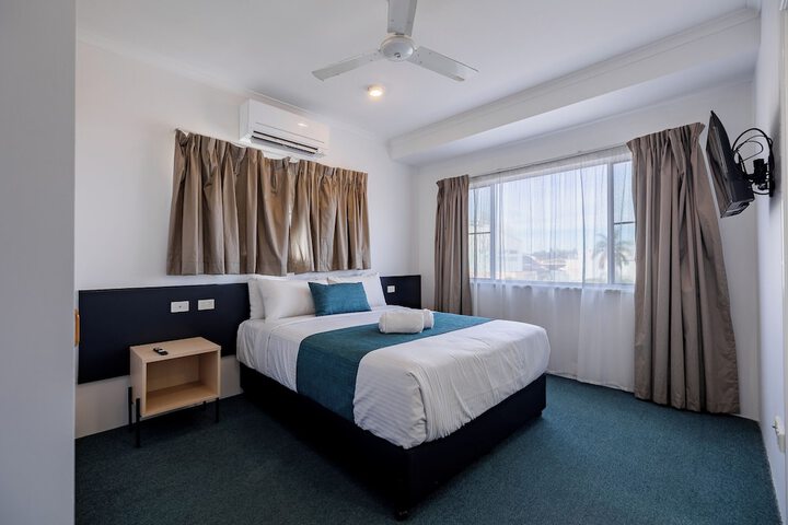 Room 40 of 113