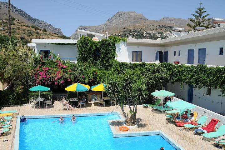Costas &  Chrysoula in Agios Vasileios