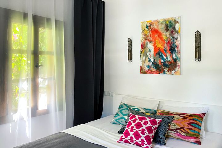Room 15 of 90