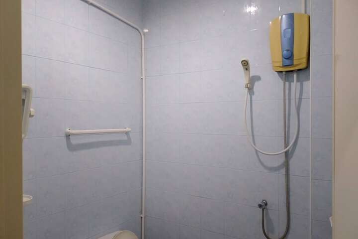 Room 34 of 41
