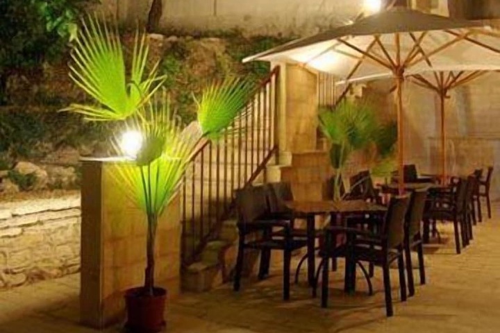 Restaurants