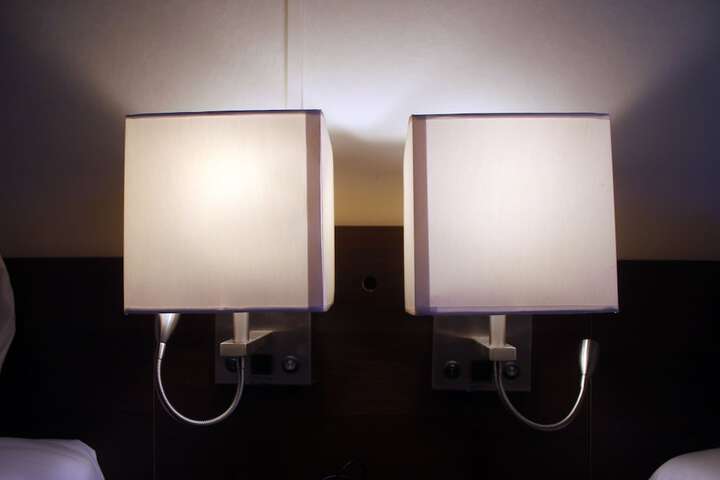 Room 2 of 10