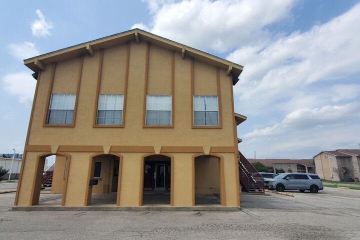 Exterior of Antlers Inn