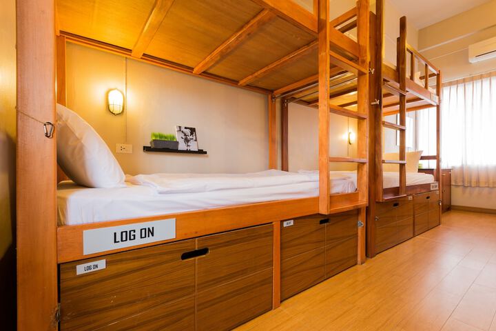 Room 7 of 49