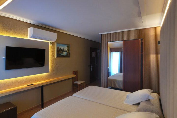 Room 31 of 86