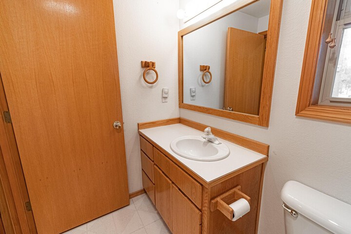 Room 53 of 128