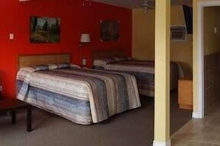 Room 22 of 43