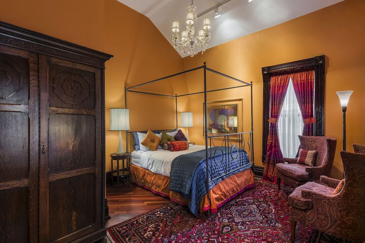 Room 11 of 47