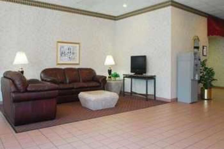 Hotel Interior 22 of 26
