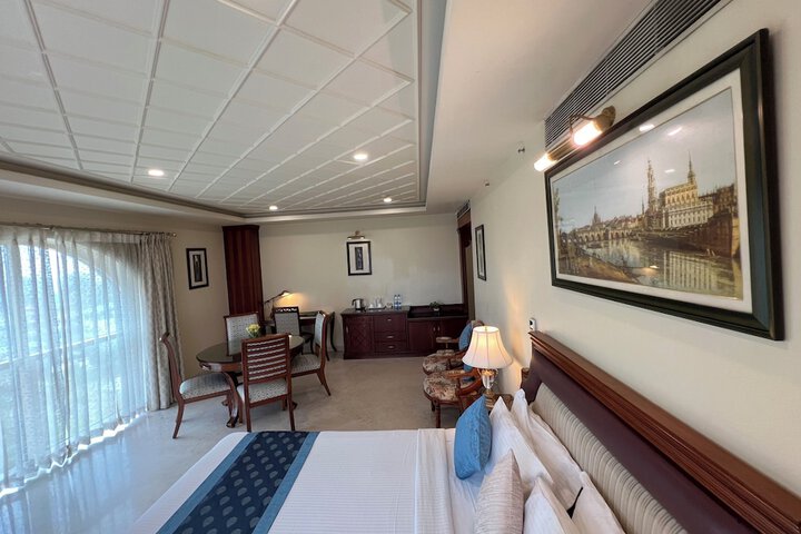 Room 20 of 164