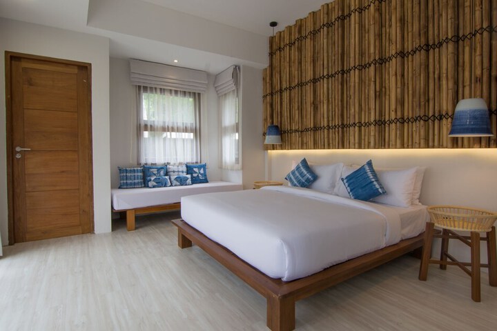 Room 12 of 88