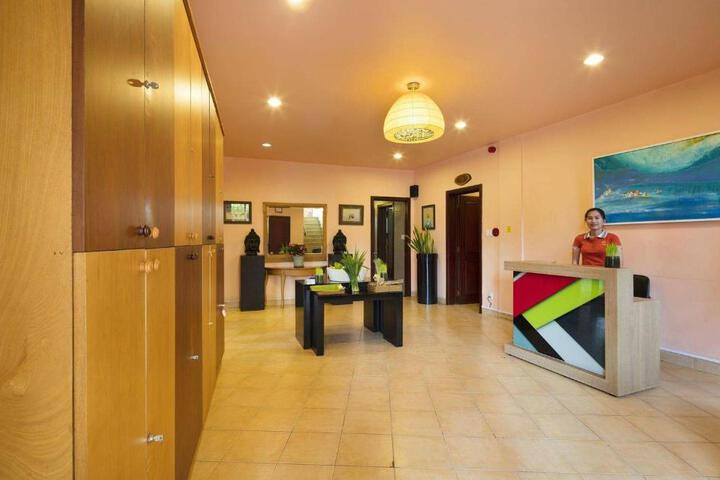 Photo 8