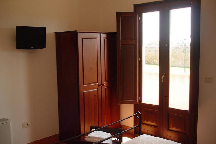 Room 14 of 56