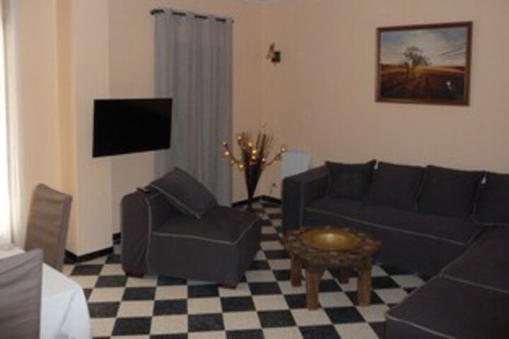 Room 18 of 27