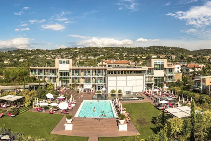 Pools & Facilities