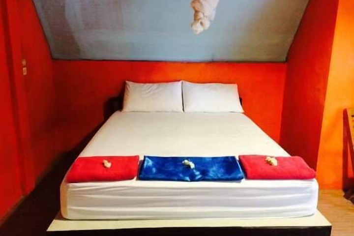 Room 8 of 21