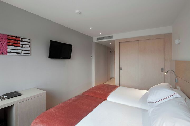 Room 21 of 70