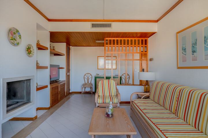 Room 30 of 108