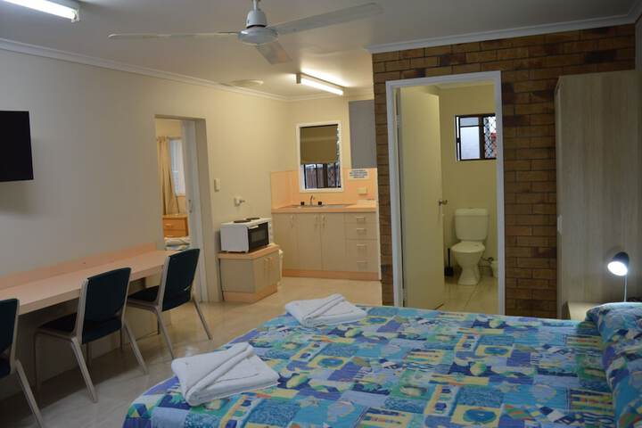 Room 10 of 47