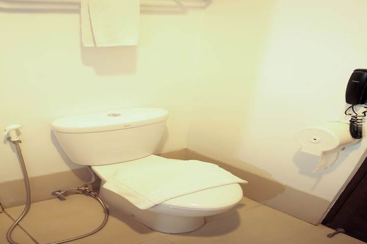 Room 44 of 73