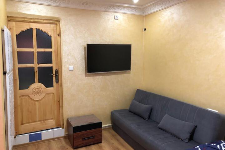Room 25 of 51