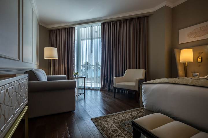 Room 14 of 49
