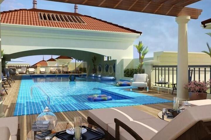Pool 18 of 25