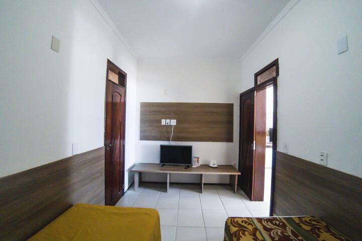 Room 21 of 48