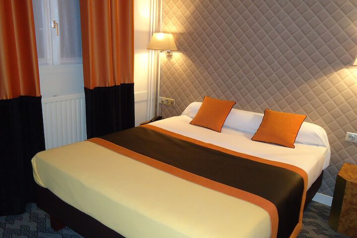Room 21 of 50