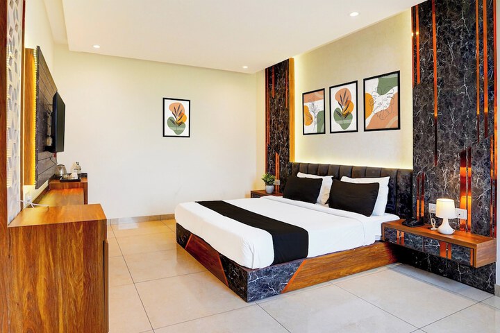 Room 10 of 41