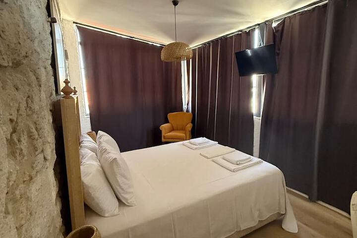 Room 12 of 31