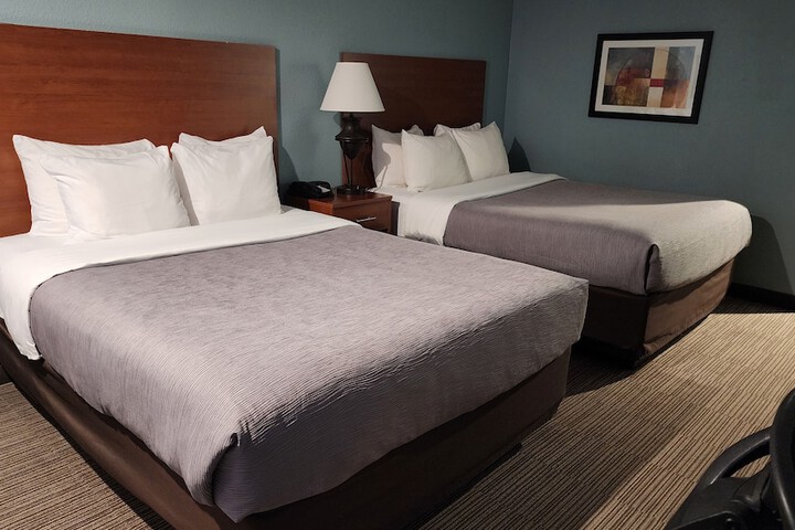 Room 10 of 70