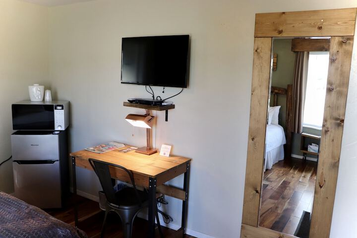 Room 13 of 48