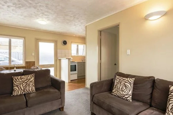 Room 3 of 12