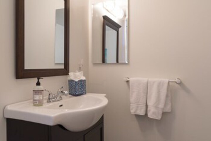 Room 11 of 60