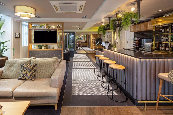 Hotel Lobby