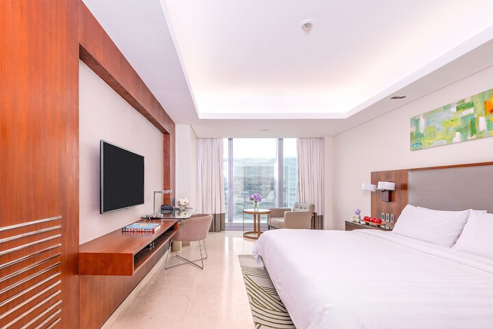Room 26 of 85