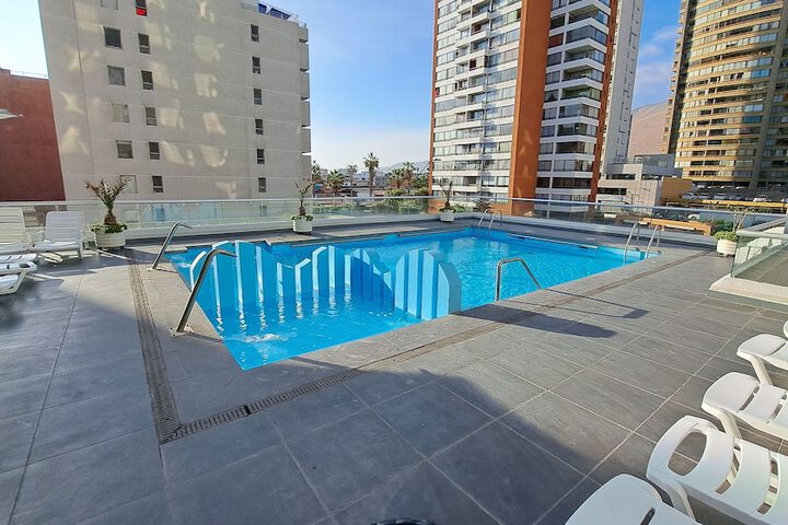 Pools & Facilities