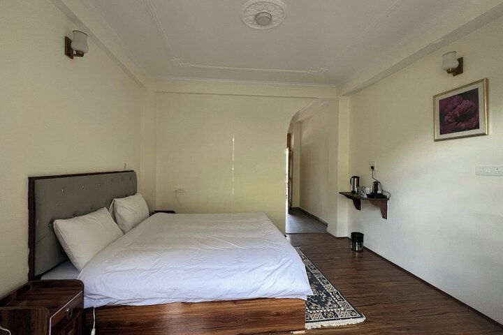 Room 8 of 58