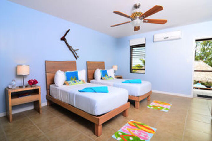 Room 6 of 22