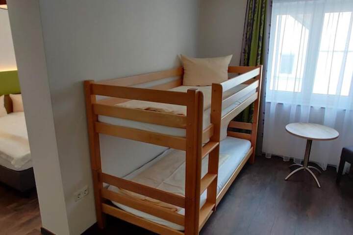 Room 26 of 61