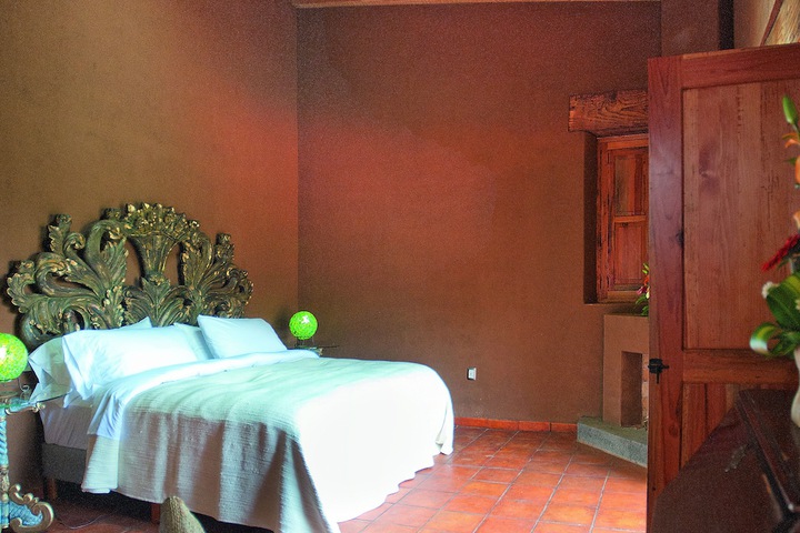 Room 28 of 85