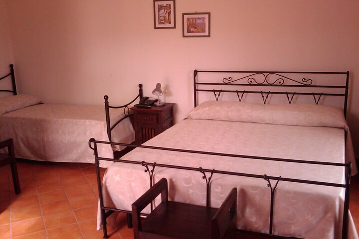 Room 7 of 56